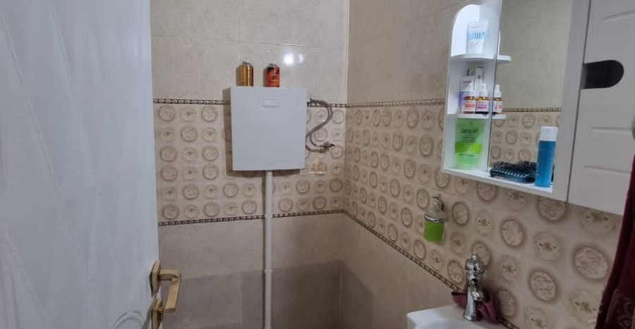  فروش  آپارتمان 102 متری  در بابل 