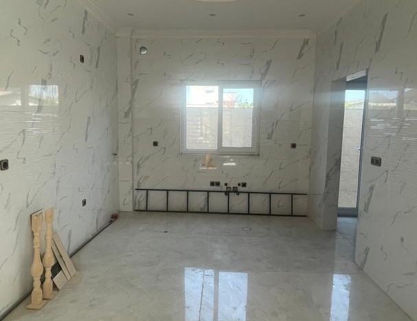  فروش  خانه ویلایی 210 متری  در بابل 